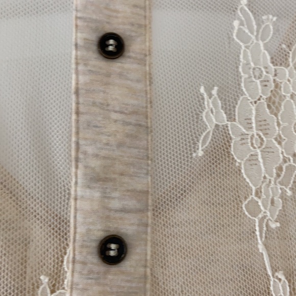 Grayson oatmeal coloured knit like top in size M - Picture 8 of 8